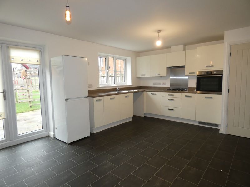 Kitchen/Diner- click for photo gallery